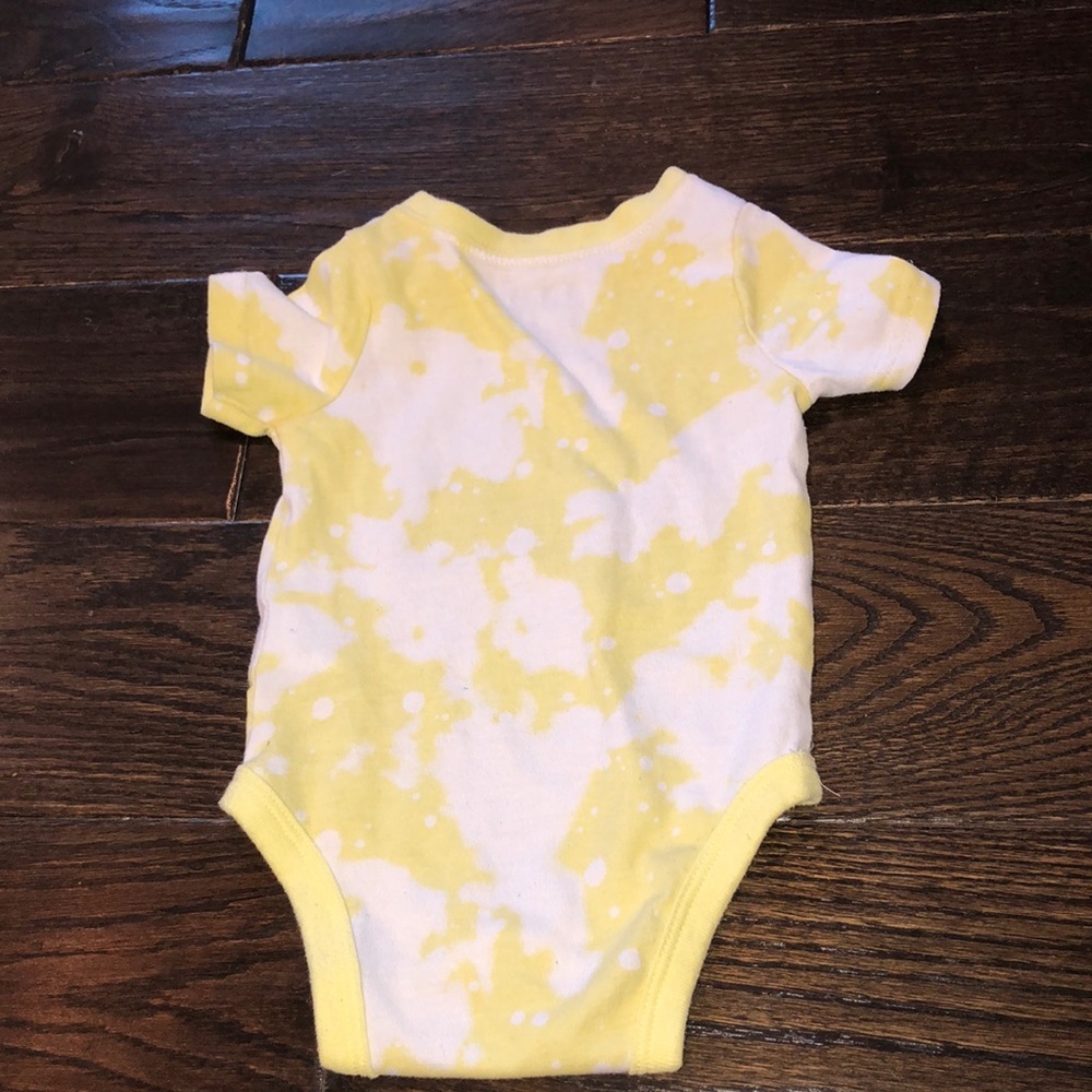 Peanuts Cruise Crew tie die one piece 3-6 months - Picture 3 of 3